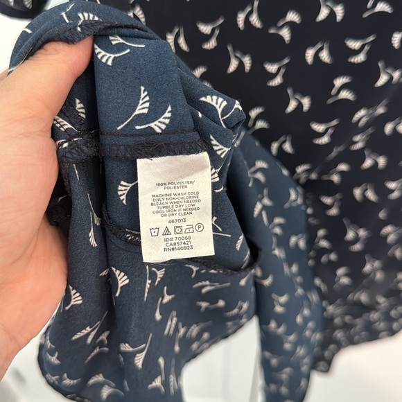 Loft Ruffle Back Blouse - Picture 6 of 6